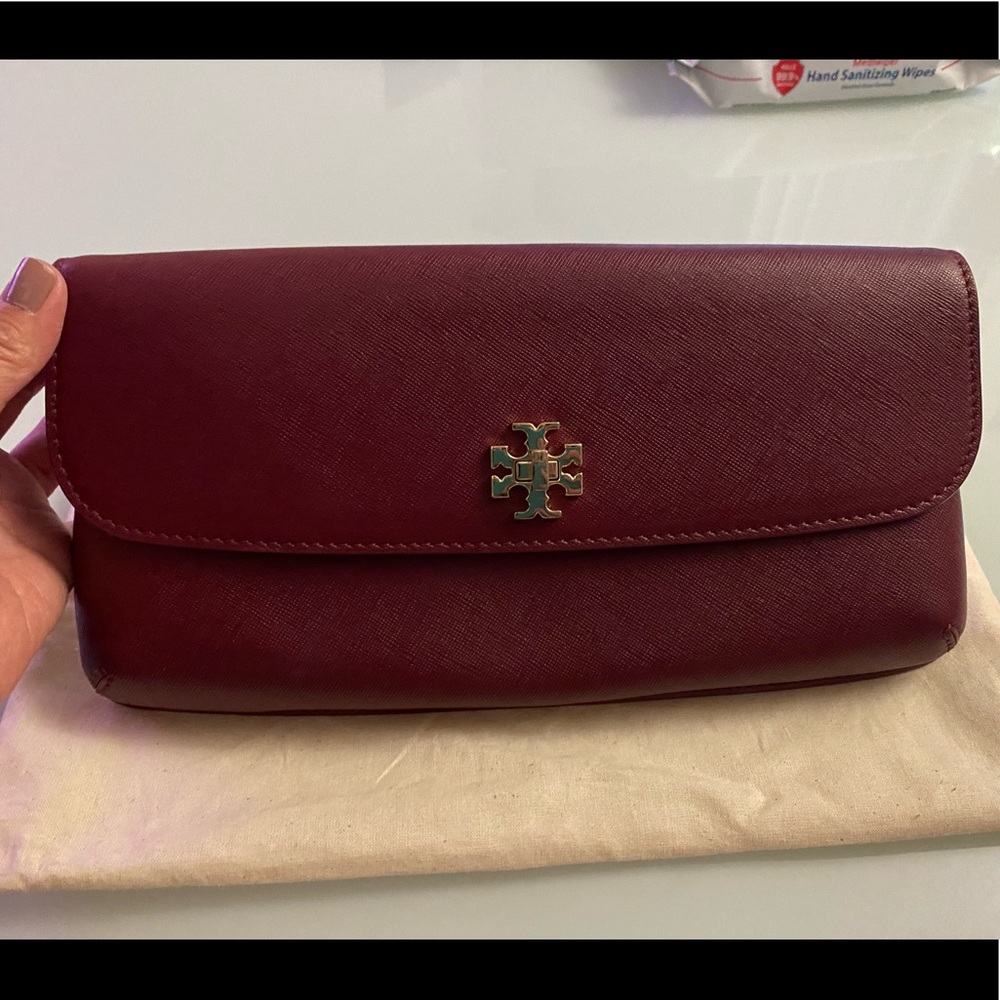 Tory Burch Diana Clutch in Burgundy